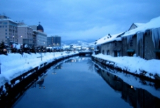 冬天的街景图片